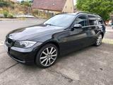 BMW 318 i e91 - BMW 318: 318i E91