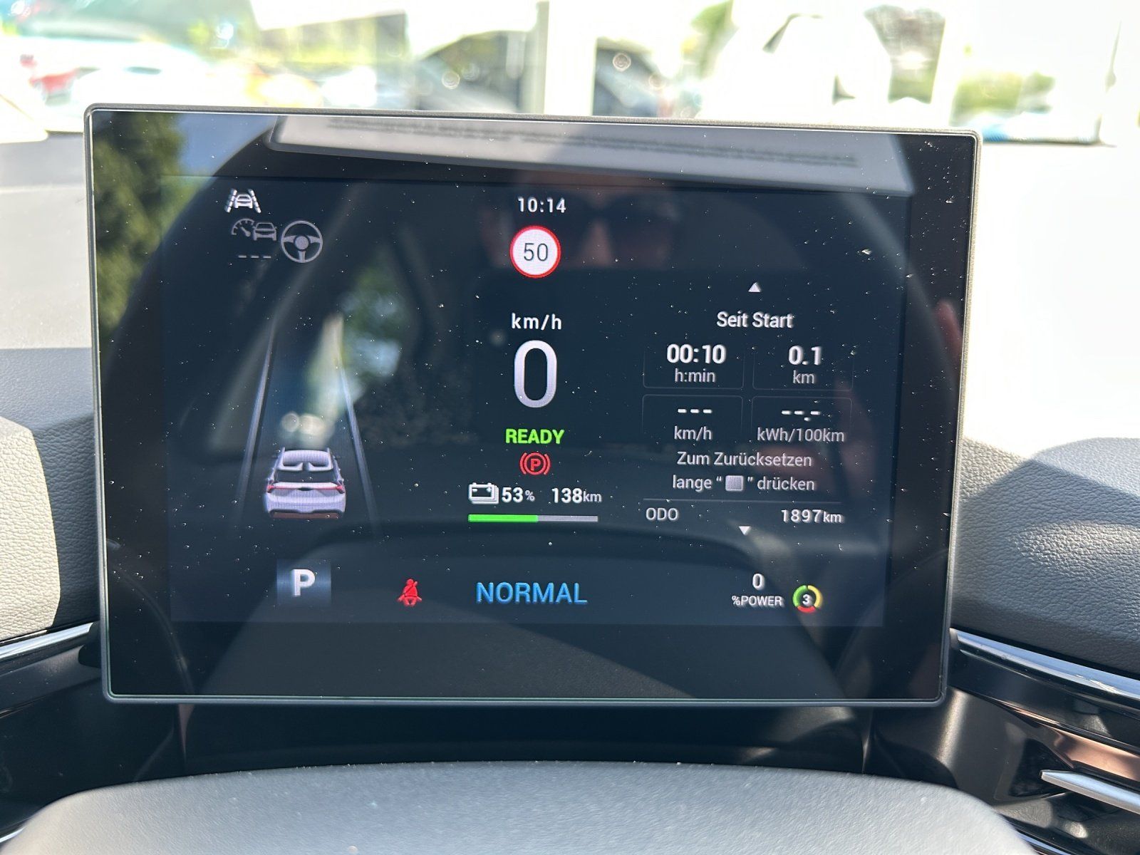 Fahrzeugabbildung MG MG4 Electric STANDARD