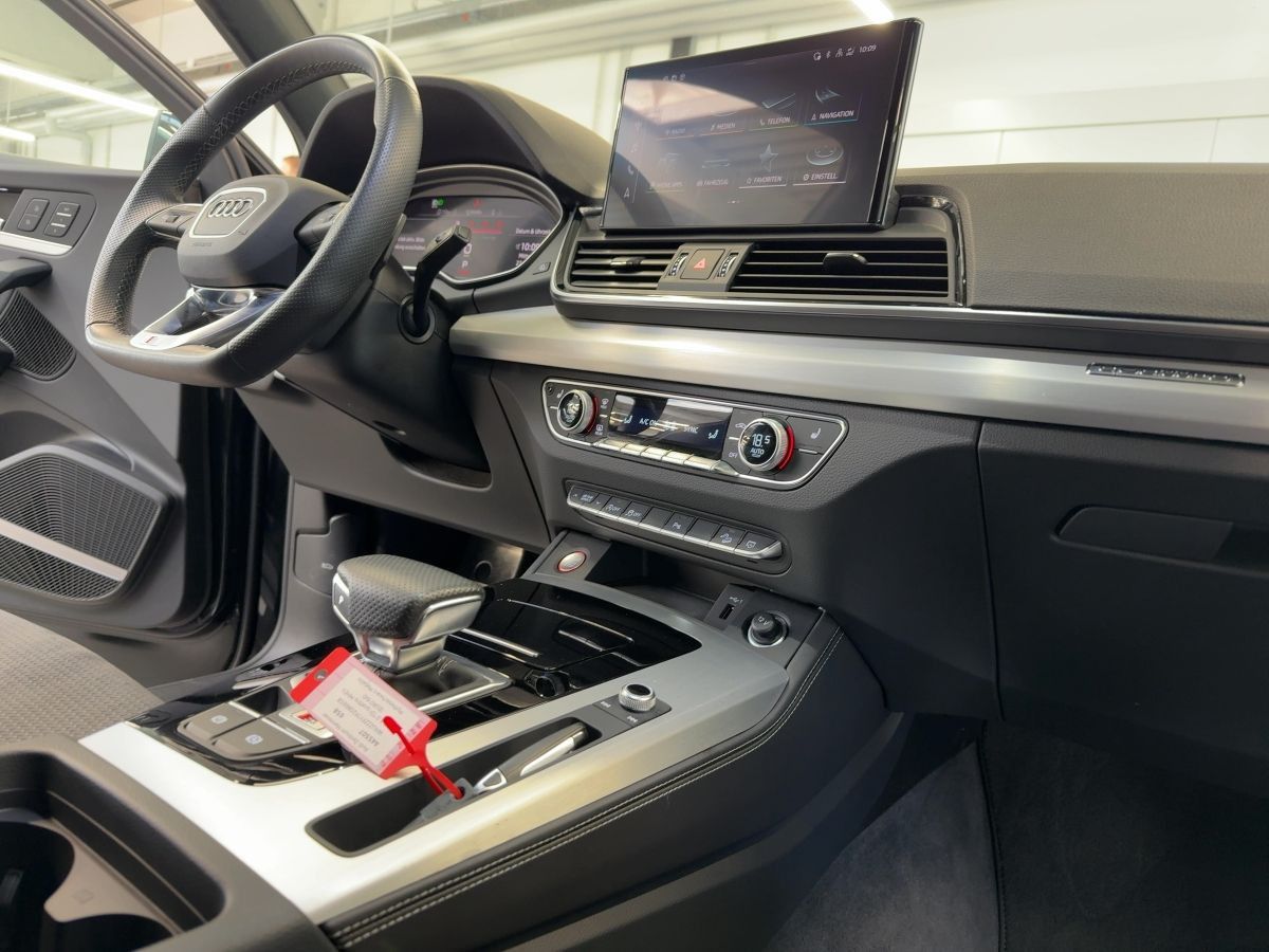 Audi SQ5 - Bild 14