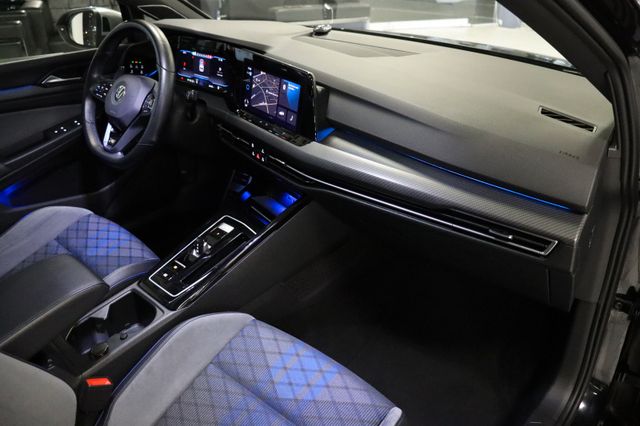 Fahrzeugabbildung Volkswagen Golf VIII Lim. R 4Motion|MATRIX|H/K|DCC|AMBIENTE