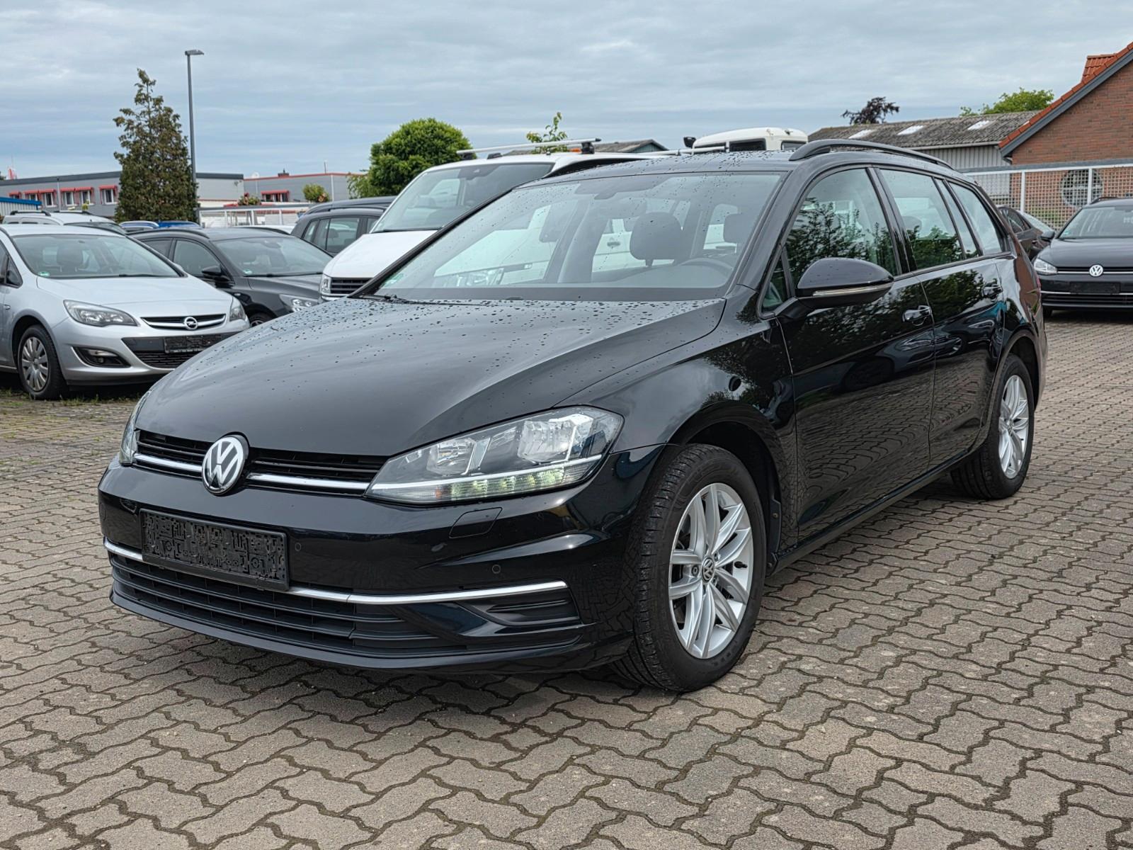 Volkswagen Golf 1.6 TDI SCR Comfor/024