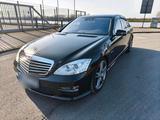 Mercedes-Benz S63 L AMG 2 Look Edition M157 - Mercedes-Benz E63 aus dem Jahr 2010