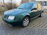 Volkswagen VW Bora 1,6 / Klima / 130TKm/ TÜV Neu / - gebrauchte VW Bora aus dem Jahr 1999