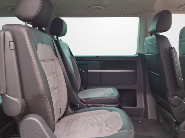 T6.1 MULTIVAN 2.0 TDI GENERATION SIX+AZV+CAM+LED