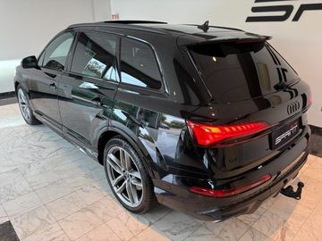 Audi Q7 - 2
