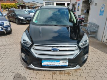 Ford Kuga - 2