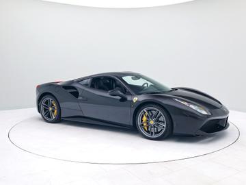 صورة 5 لـ 2016 Ferrari 488 GTB