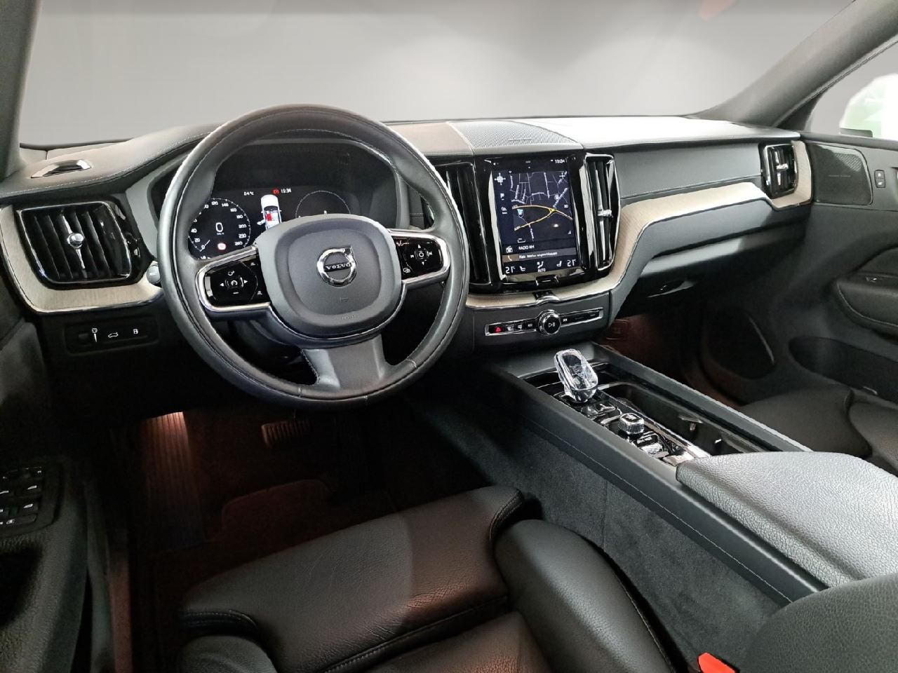 Fahrzeugabbildung Volvo XC60 T8 AWD Inscription Plug-In Hybrid