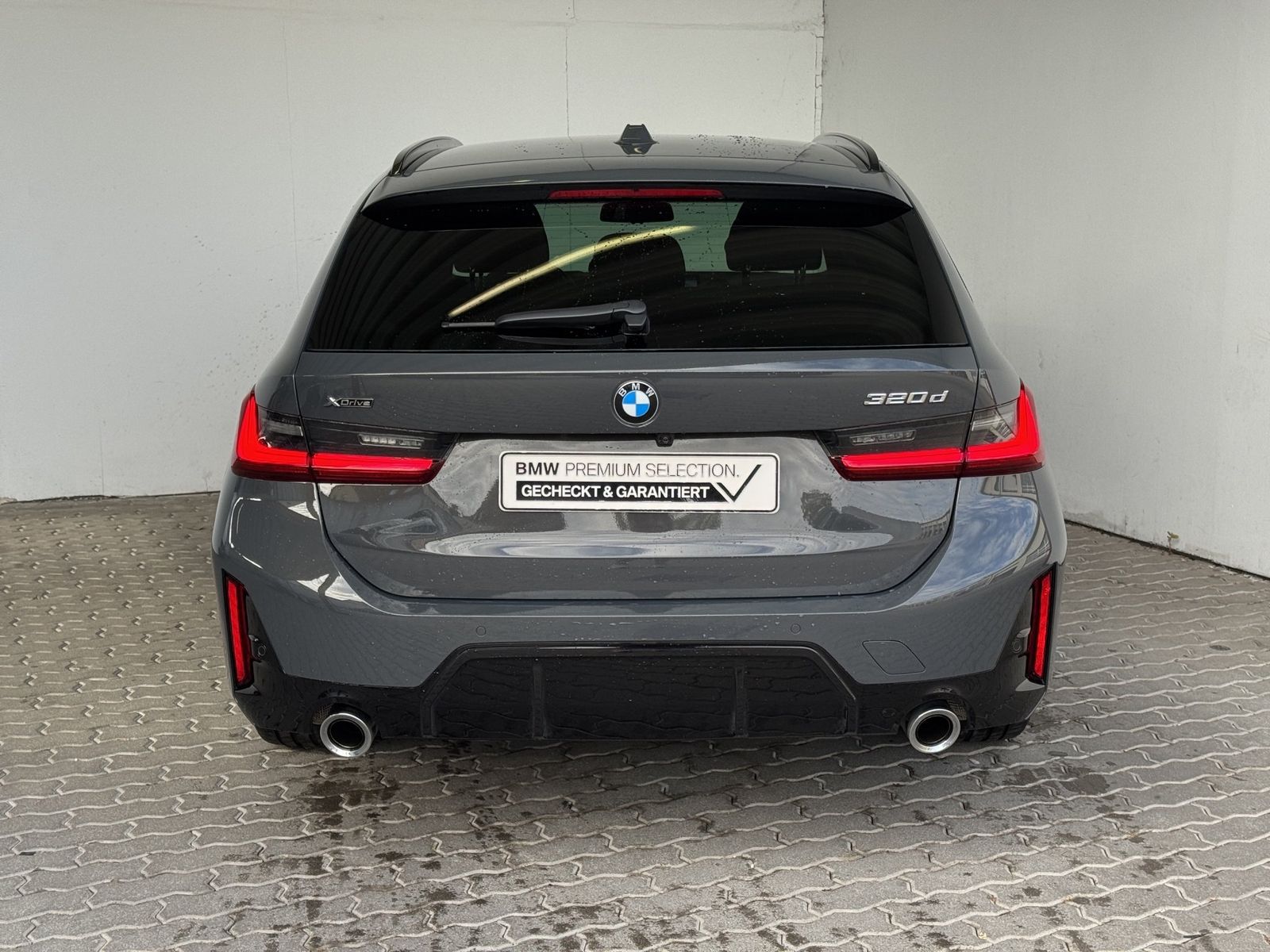 BMW 320dA xDrive Tour. M Sport LiveCock.ACC.DriveAss foto 3