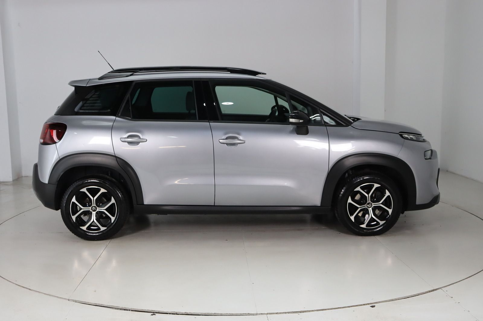 Fahrzeugabbildung Andere Citroën C3 Aircross PT 110 Shine * MwSt. ausw. *
