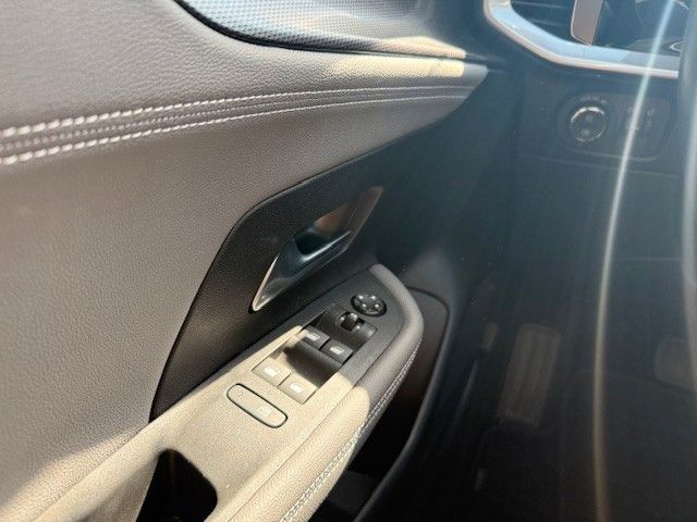 Fahrzeugabbildung Opel Mokka-e Elegance 136PS 50kWh/SHZ/Kamera/LED!