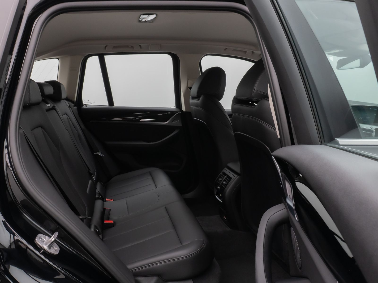 Fahrzeugabbildung BMW X3 xD20d Kamera DAB Leder AHK LED Sport 18Zoll