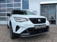 Seat Arona 1.5 TSI DSG FR 1HD NAV AHK KAM LED 2J GAR bei Autohaus Landmann & Maier OHG