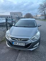 Hyundai i40 - gebrauchte Hyundai i40 aus dem Jahr 2011