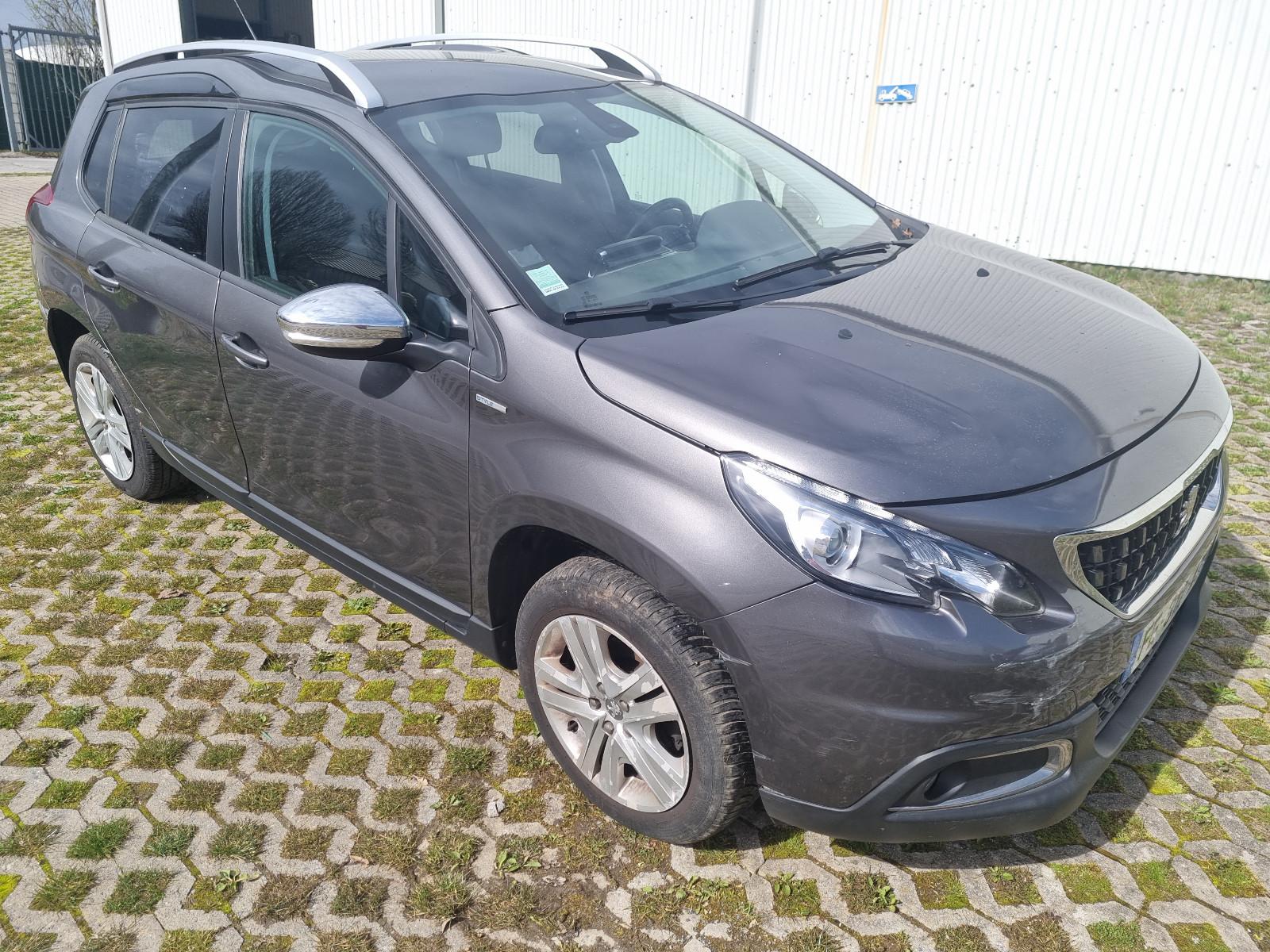 Peugeot 2008 Allure BlueHDi 100