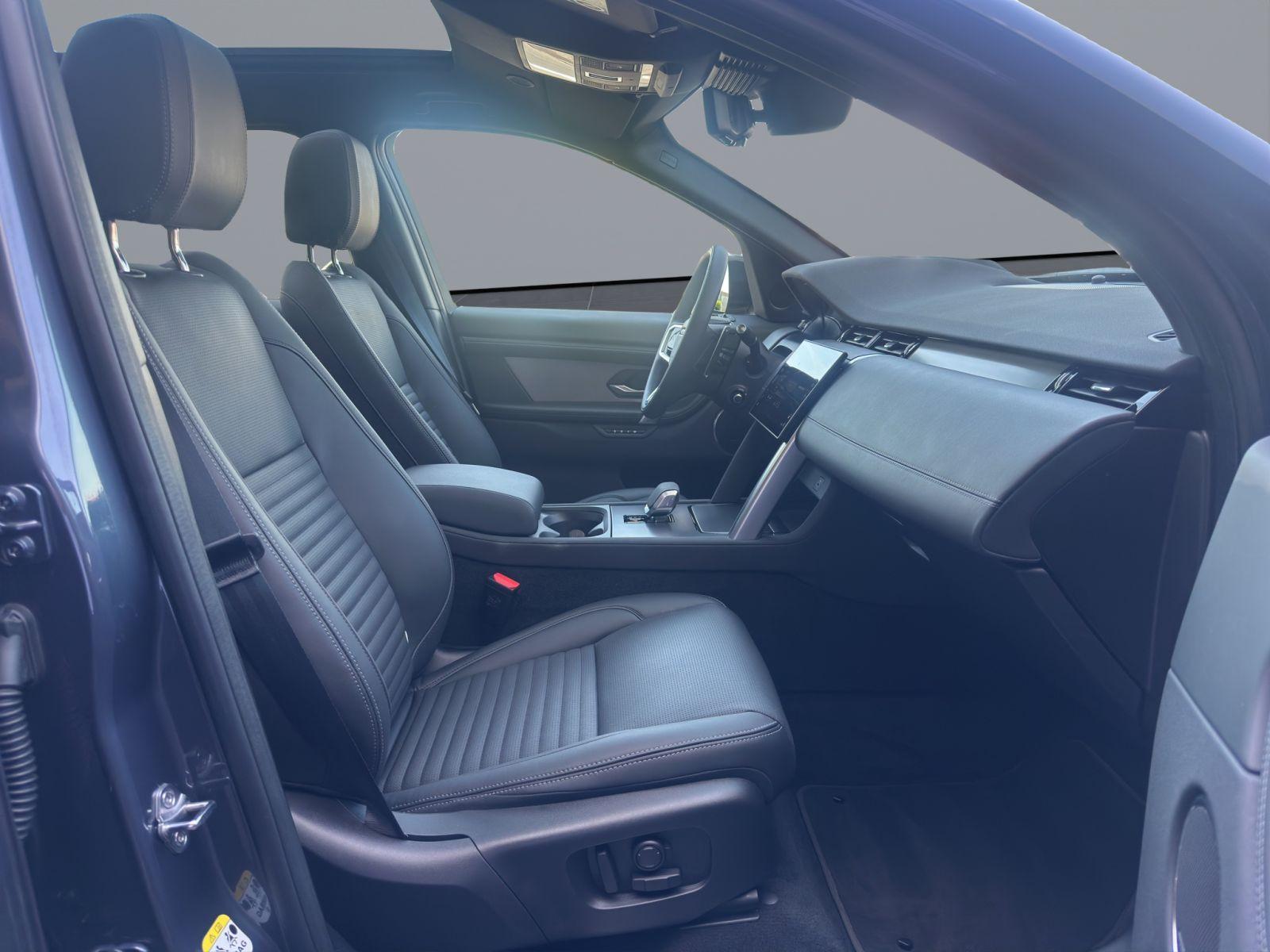Land Rover Discovery Sport P270e Hybrid Dynamic HSE AHK Pan