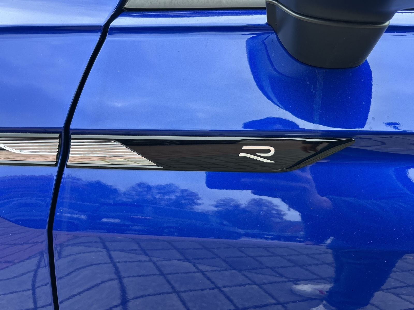 Tiguan R 4Motion 2.0 TSI, AHK, Black Style, 21"
