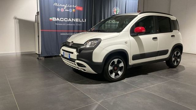 Другие FIAT Panda 1.0 FireFly S&S Hybrid Red