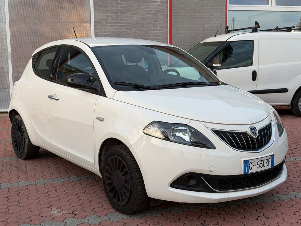 Image of Lancia Ypsilon