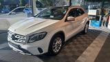 Mercedes-Benz GLA 250 4Matic Navi SHZ Tempomat LED Parklenk