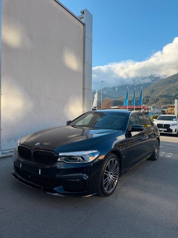 Image of BMW 530