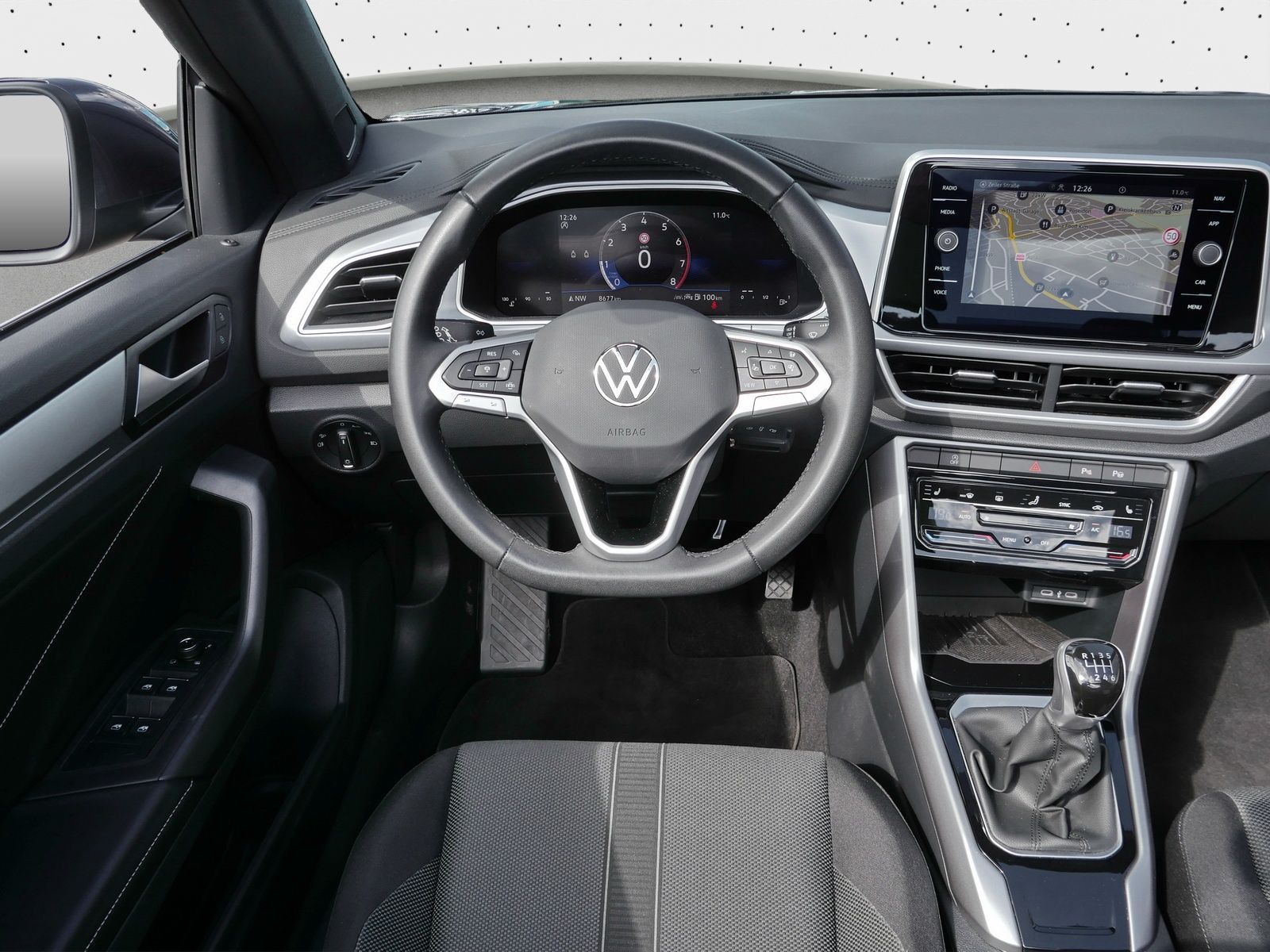 Volkswagen T-Roc - Bild 8