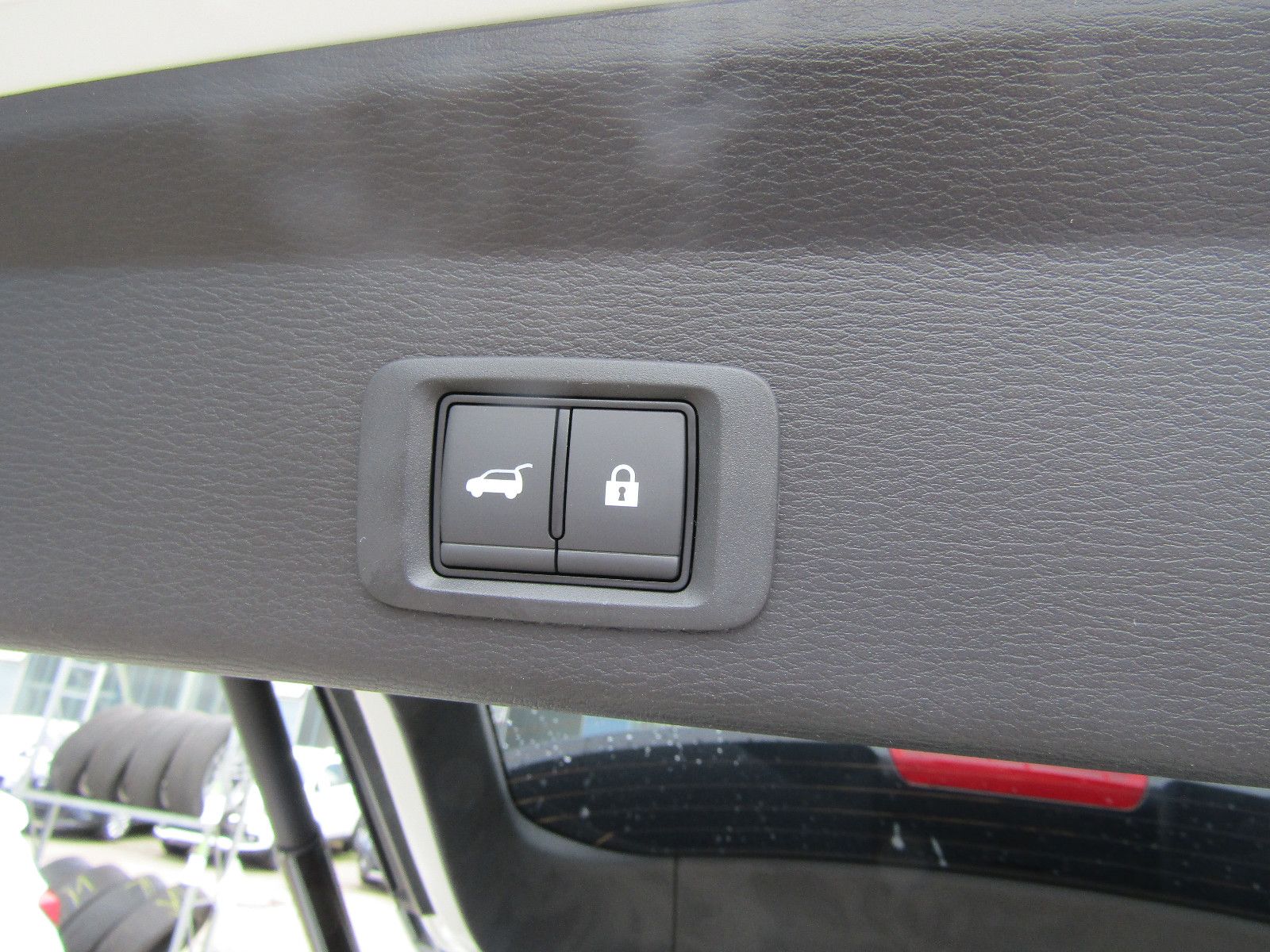 Mitsubishi Outlander - Bild 8