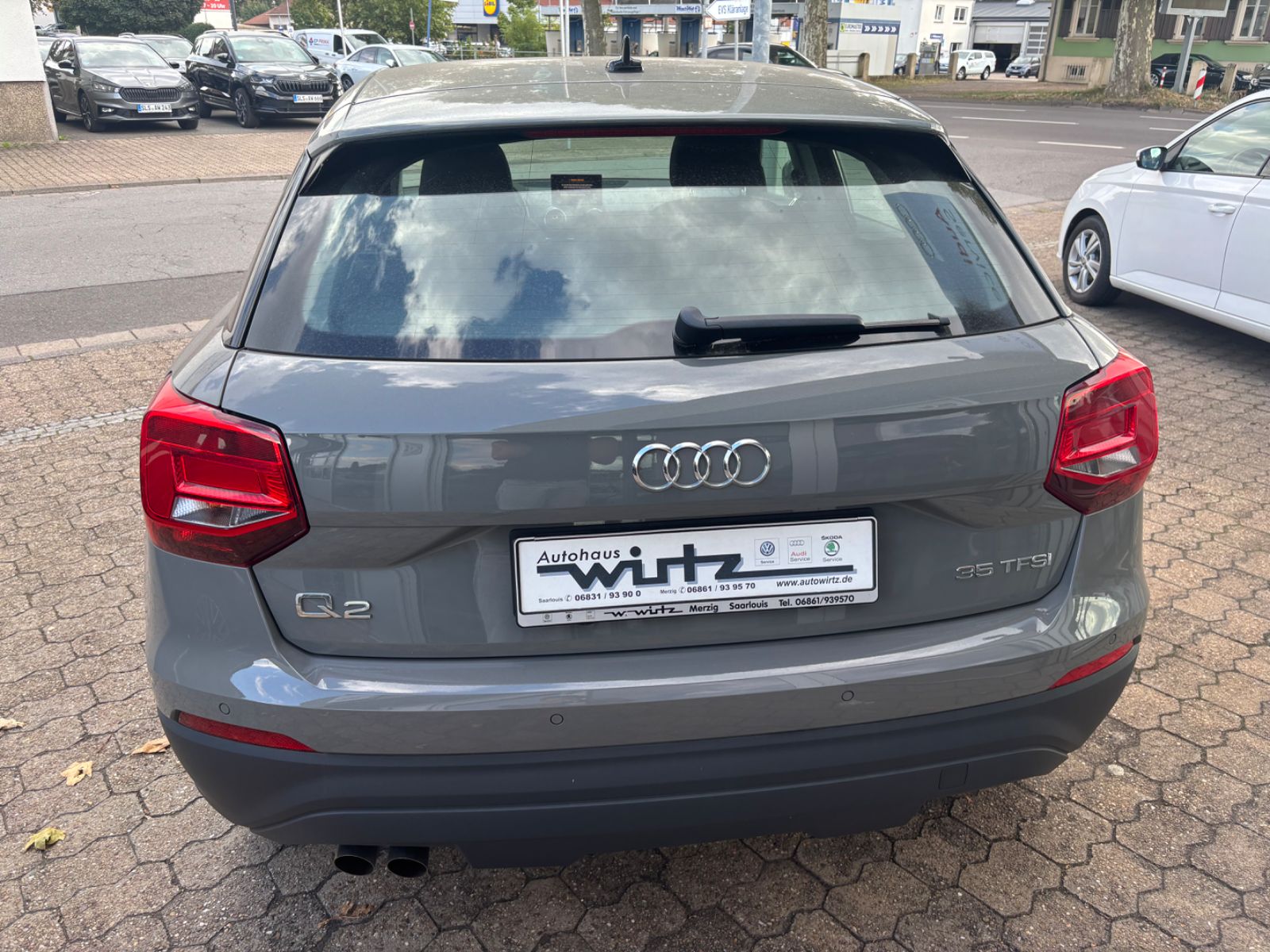 Fahrzeugabbildung Audi Q2 35 TFSI sport
