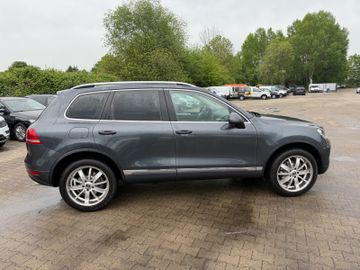 Volkswagen Touareg - 4
