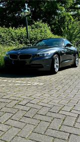 BMW Z4 sDrive18i Cabrio - BMW Z4 in Duisburg