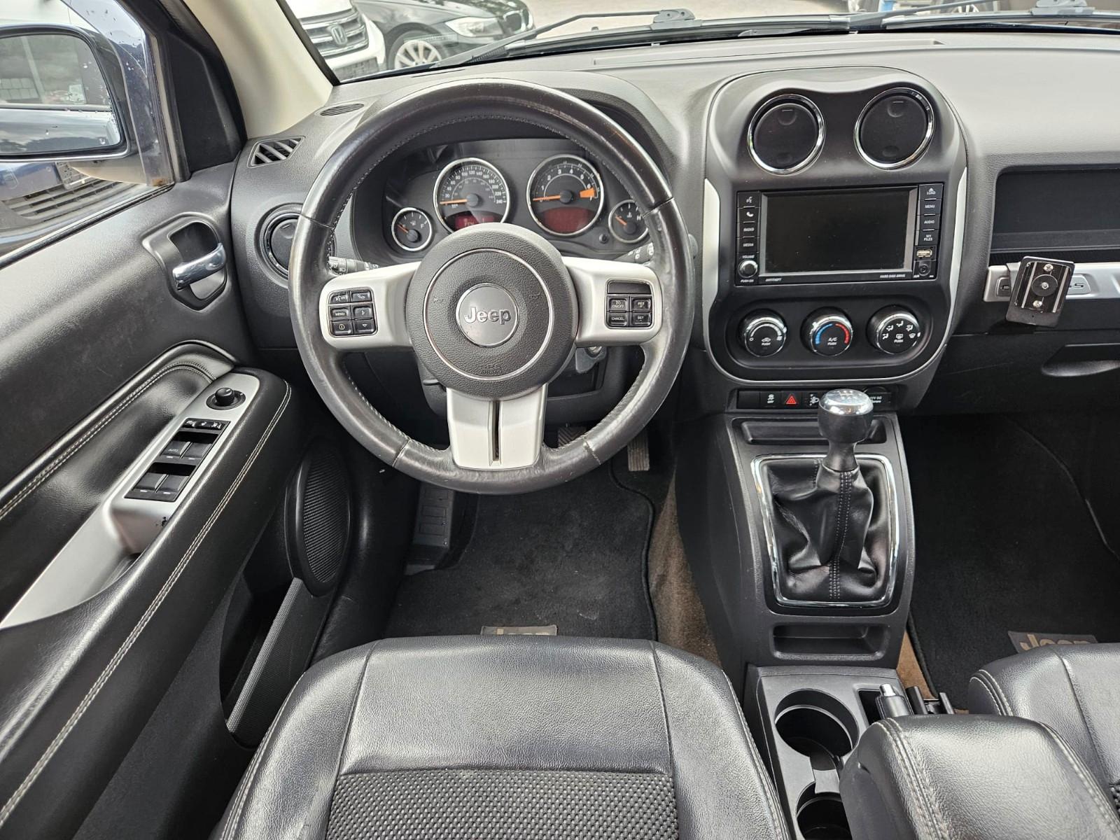 Jeep Compass 2013 — photo 16