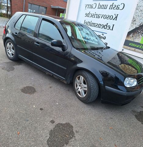 Volkswagen Wozvagen golf 1.6