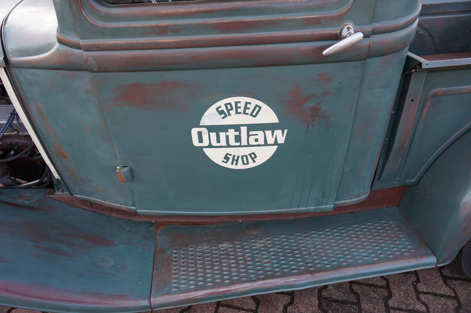 Ford Pickup 1932 V8 "Ford Outlaw Speed Shop" Hot Rod