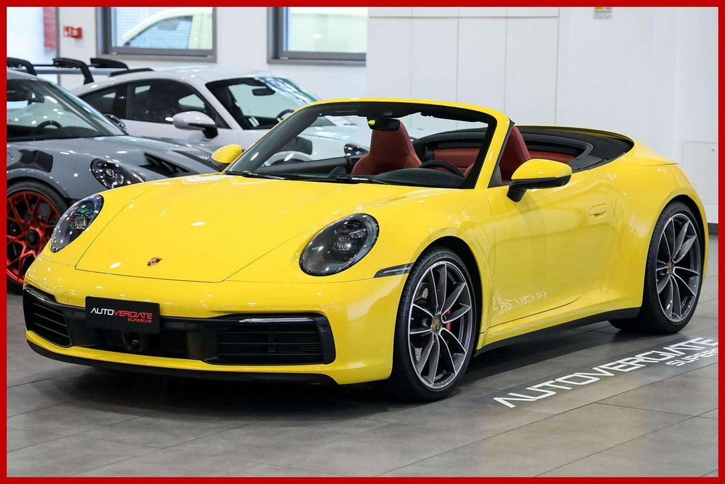 Porsche 992