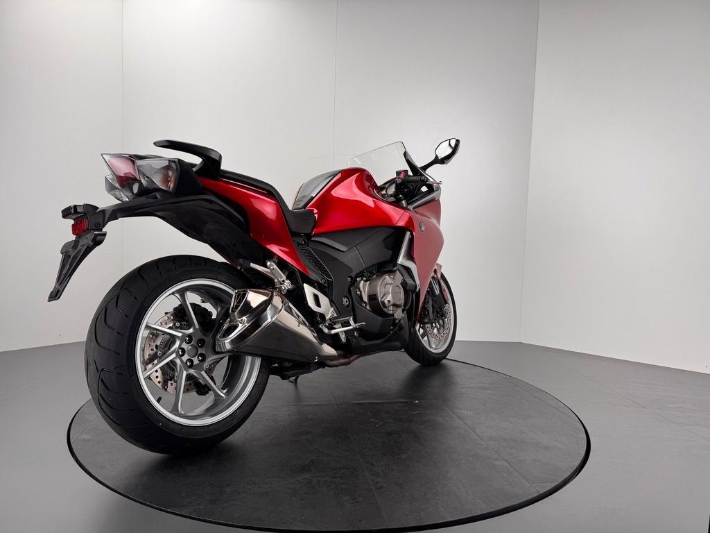 Fahrzeugabbildung Honda VFR 1200 DCT *KOFFER *TOP-ZUSTAND