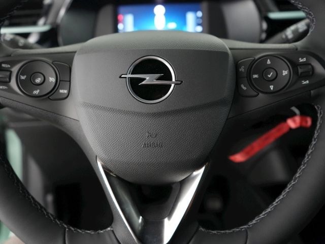 Corsa F FACELIFT YES+SITZHEIZUNG+LED-SCHEINWERFE