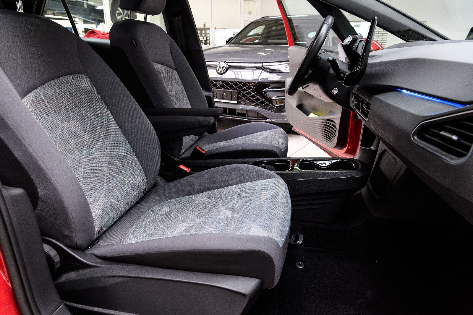 Fahrzeugabbildung Volkswagen ID.3 Pro LED+NAVI+KEYLESS+360°KAM+TRAVEL+62 kW/h