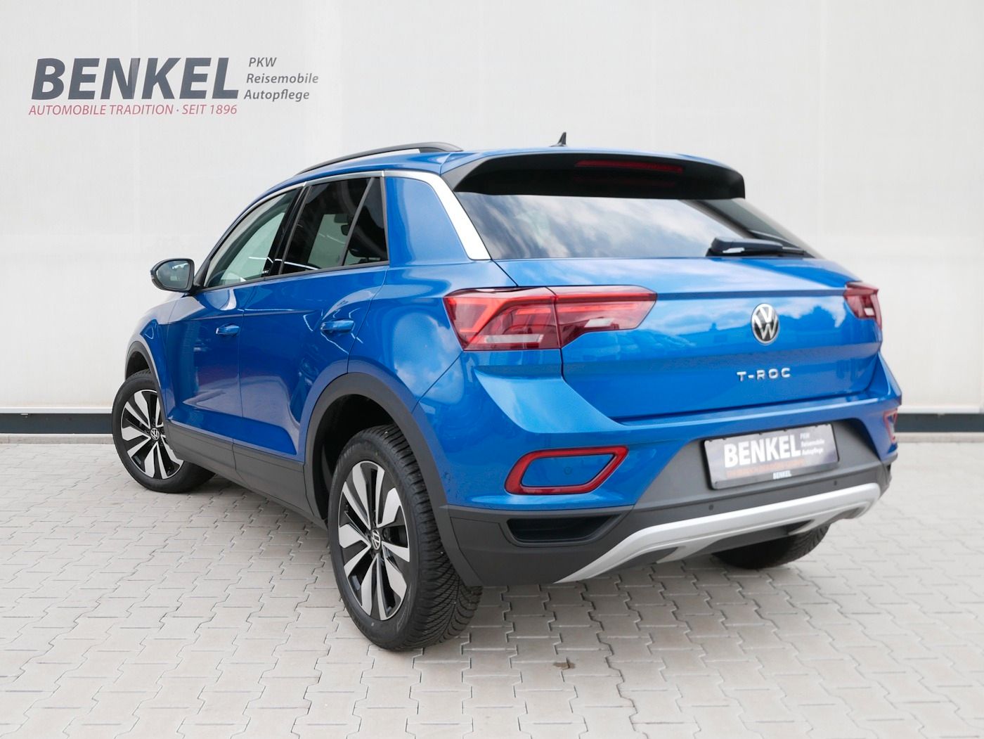 Fahrzeugabbildung Volkswagen T-Roc 1.0 TSI Move NEU35T LED NAVI SHZ ParkAssis