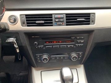 BMW 318 - 12