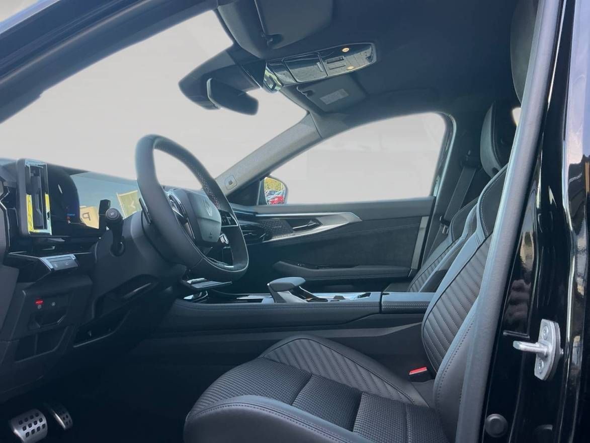 Fahrzeugabbildung Renault Austral Esprit Alpine Full Hybrid E-Tech 200
