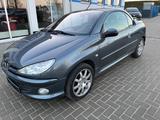 Peugeot 206 Cabriolet CC*Roxy*elektr. Dach/Klimaaut./Alu - Peugeot 206: 206cc