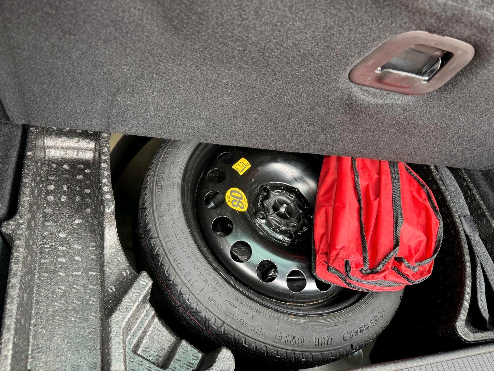Opel Astra 2013 — photo 6