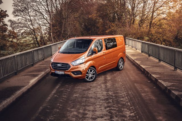 Ford Custom RS CAMPER "S" Stealth Camper