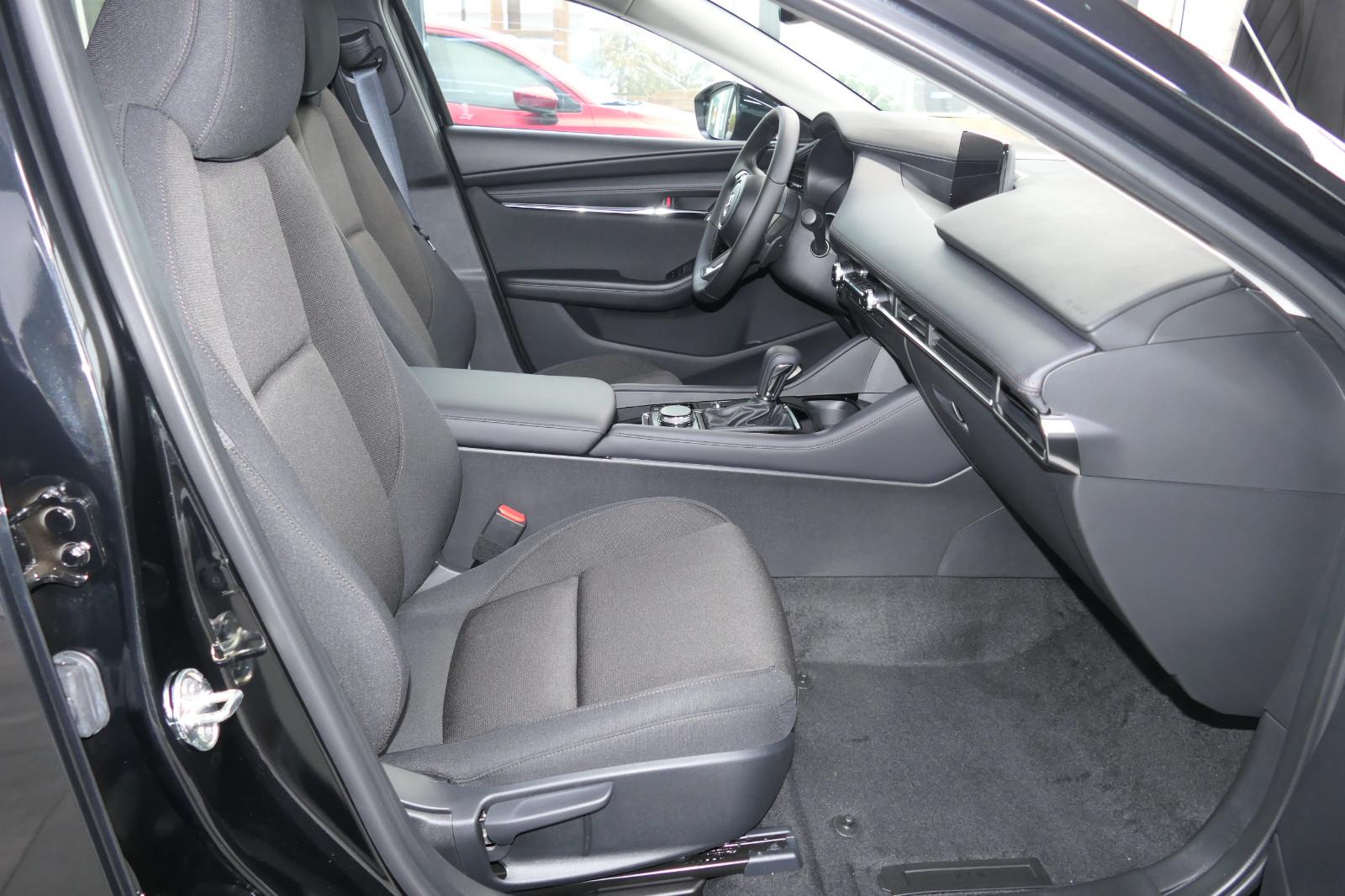 Mazda 3 e-SKYACTIV Exclusive Fastback >>2027<<