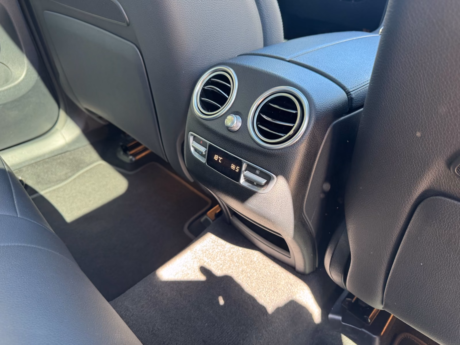MERCEDES-BENZ GLC 350 D EXCLUSIVE / 9G / 4M / AIRM / LED / BURMEISTER / 360 /258 CH - HAYON ÉLECTRIQUE - TOIT OUVRANT - TOIT PANORAMIQUE
