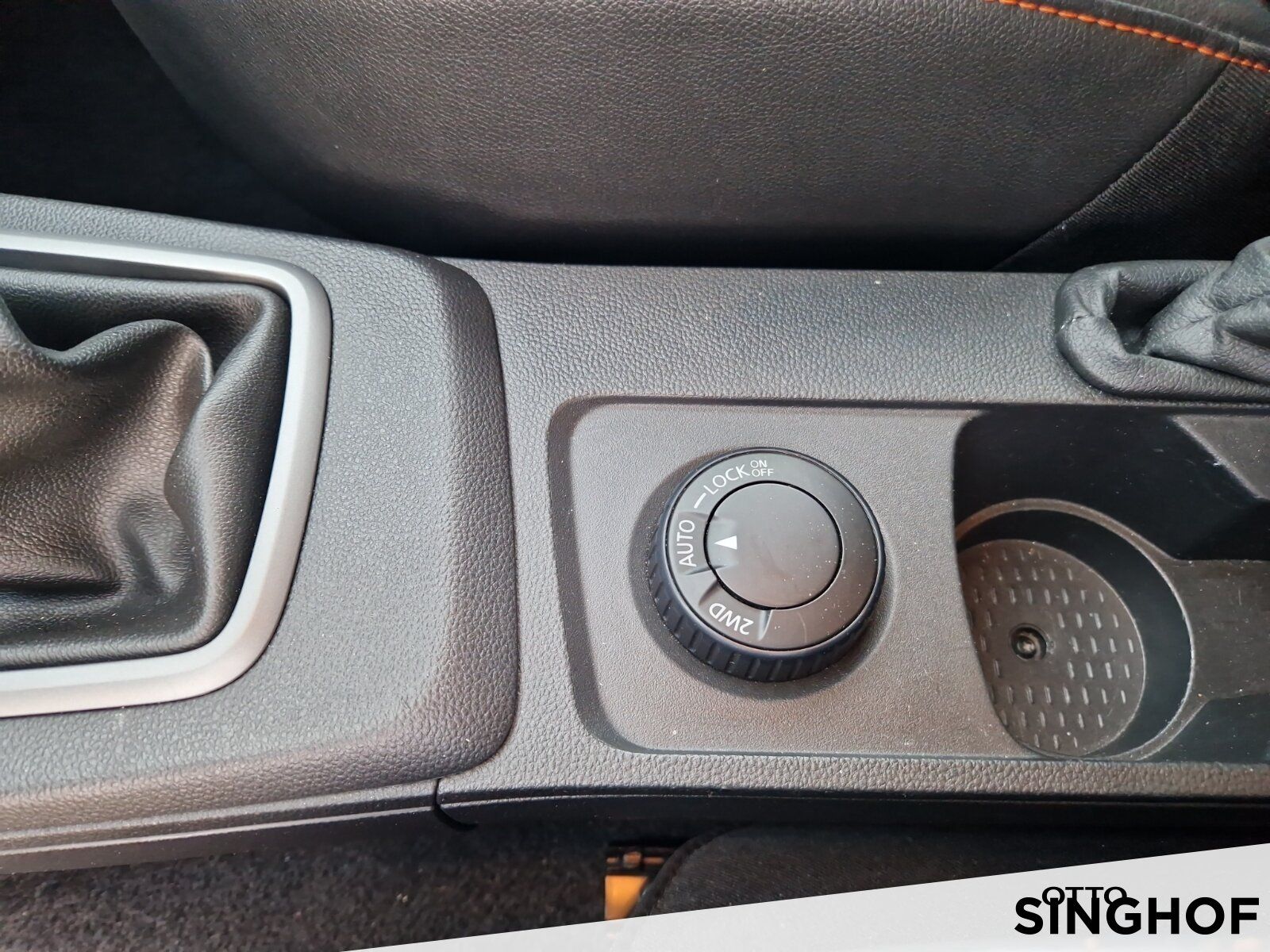 Fahrzeugabbildung Dacia Duster II Extreme Blue dCi 115 4x4 / AHK