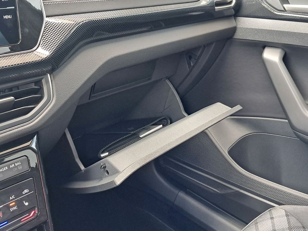 VW T-Cross 1.0 TSI DSG R-Line Matrix Kamera - Bild 24