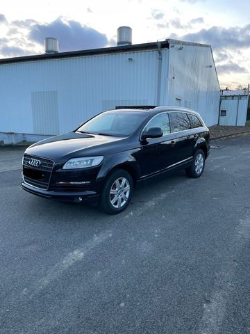 Audi Q7 3.0TDI 233ps Panorama#Kamera# TüV ...