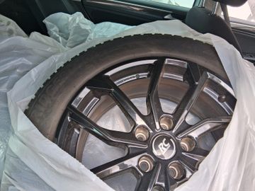 Volkswagen Tiguan - 10
