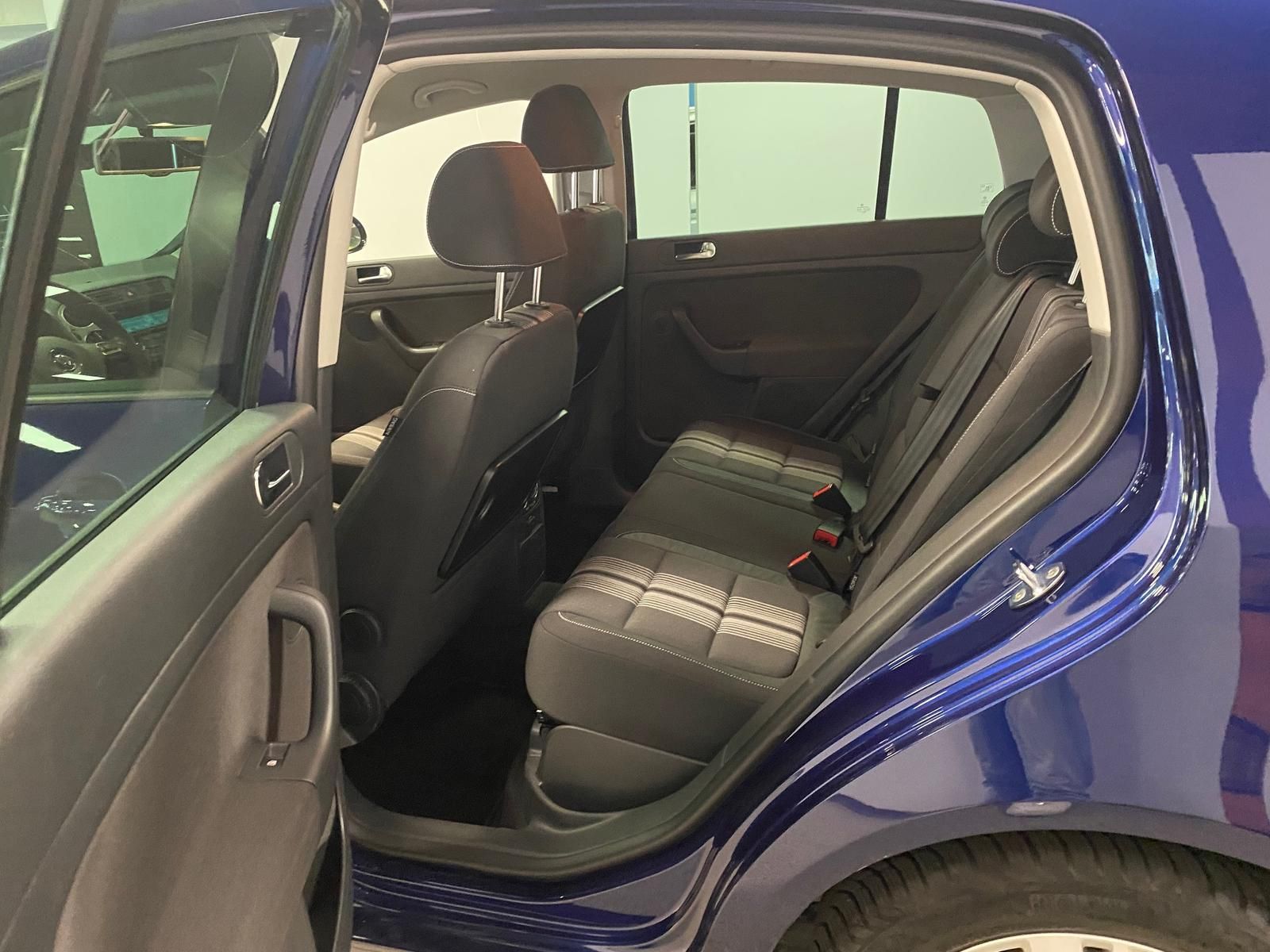 Fahrzeugabbildung Volkswagen Golf Plus 1.2 TSI Match+ PDC+SITZHEIZ+ALLWETTER+